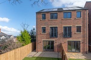 Photo 14- click for photo gallery